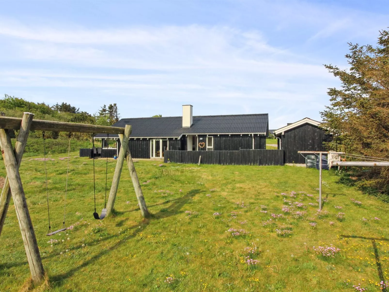 "Aike" - 400m from the sea-Buiten