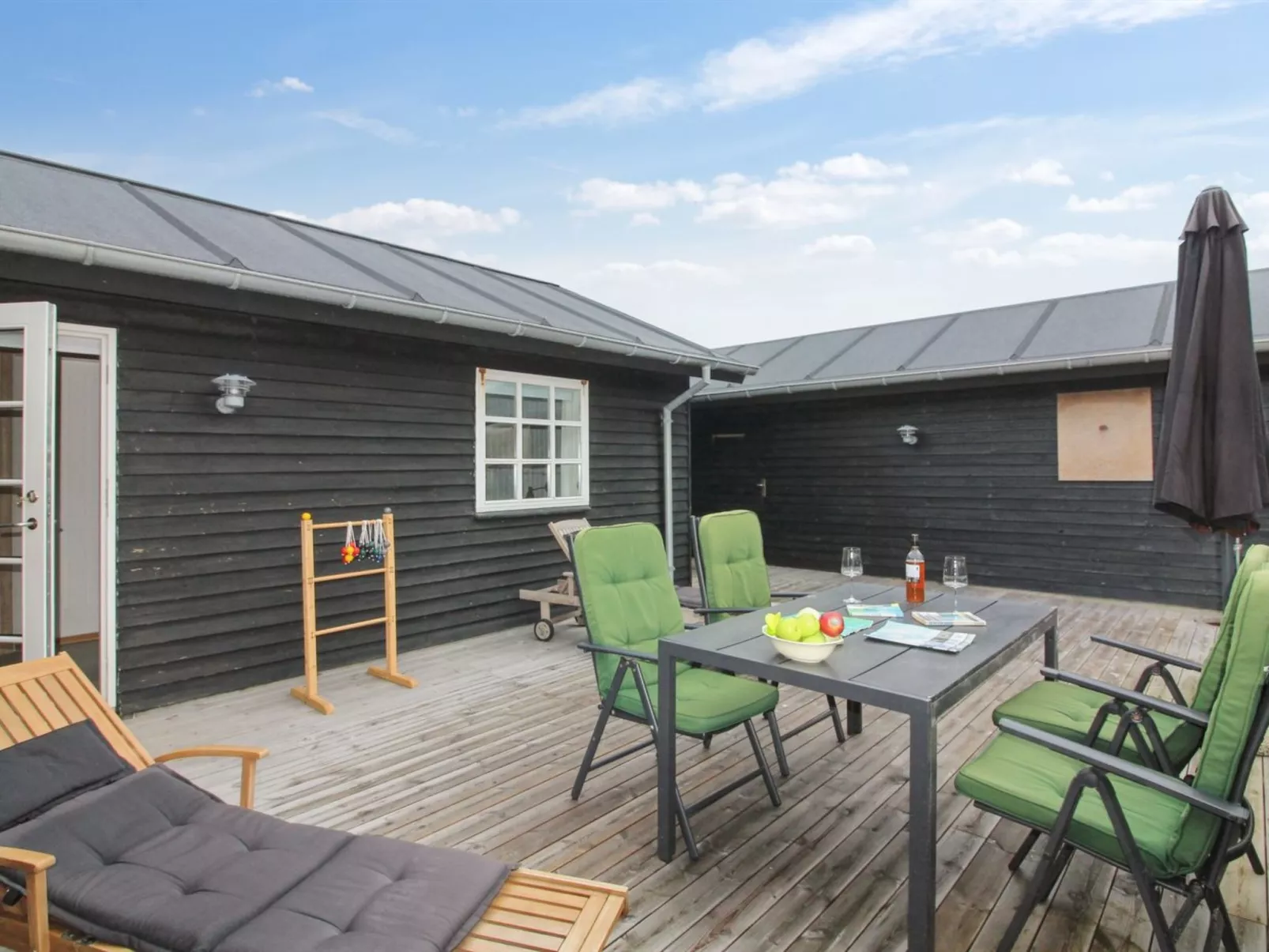 "Merina" - 150m from the sea-Buiten