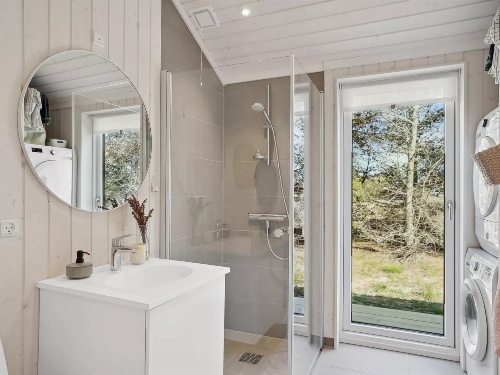 "Erke" - 500m from the sea-Binnen