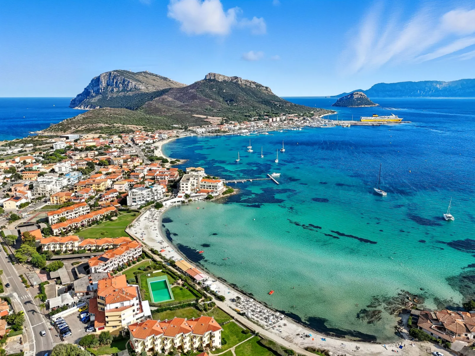 Iris 7, Terza Spiaggia-Omgeving