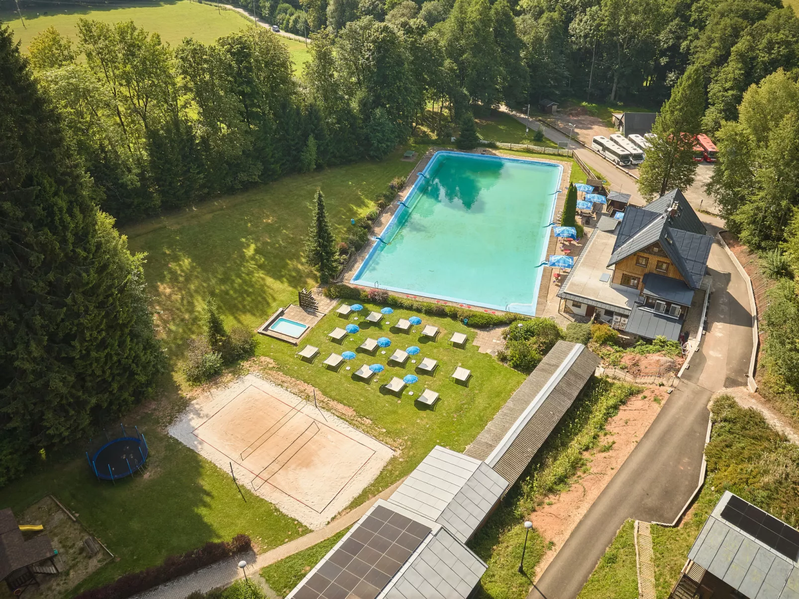 Lesní plovárna-Buiten