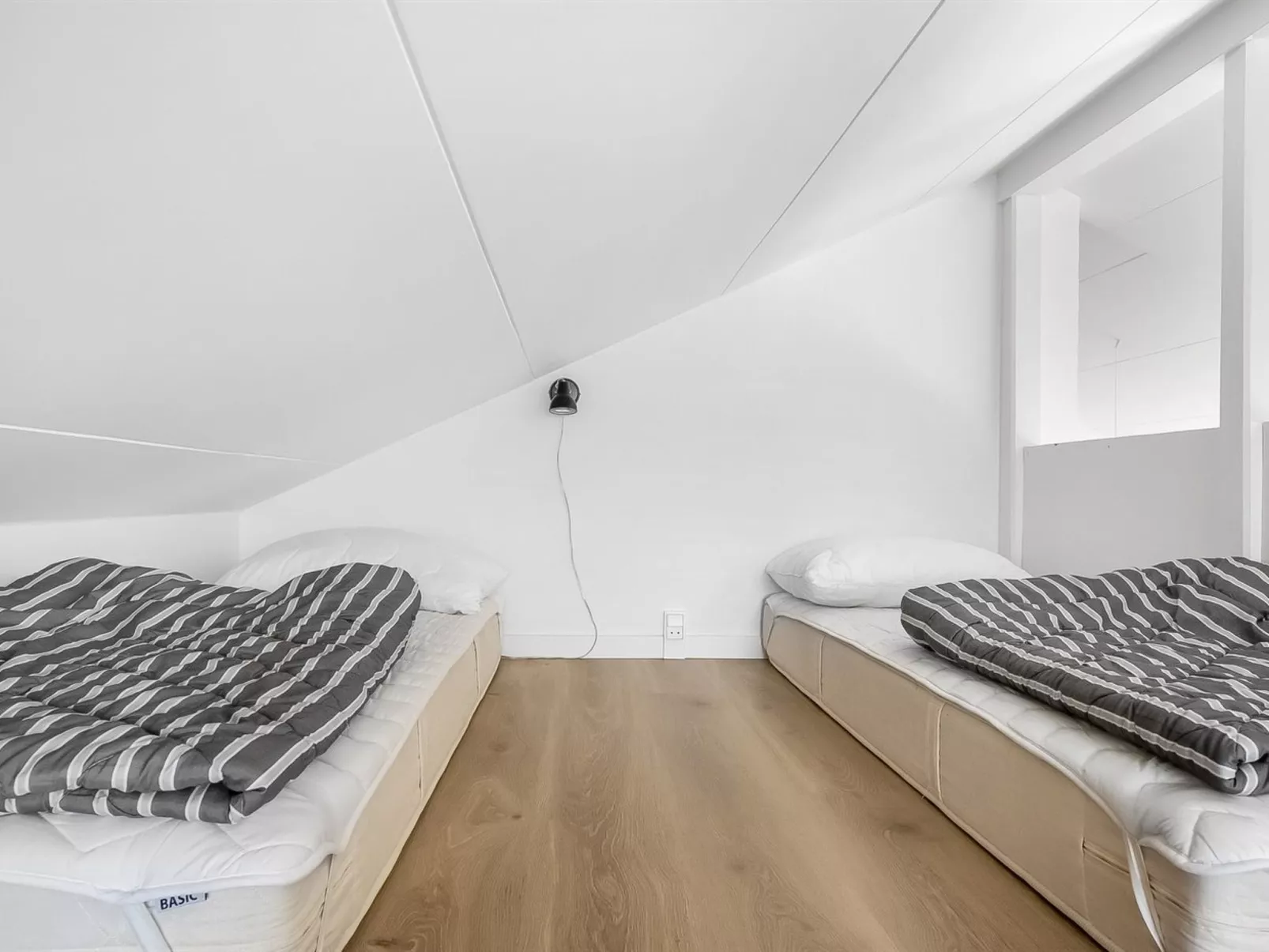 "Tovi" - 600m from the sea-Binnen