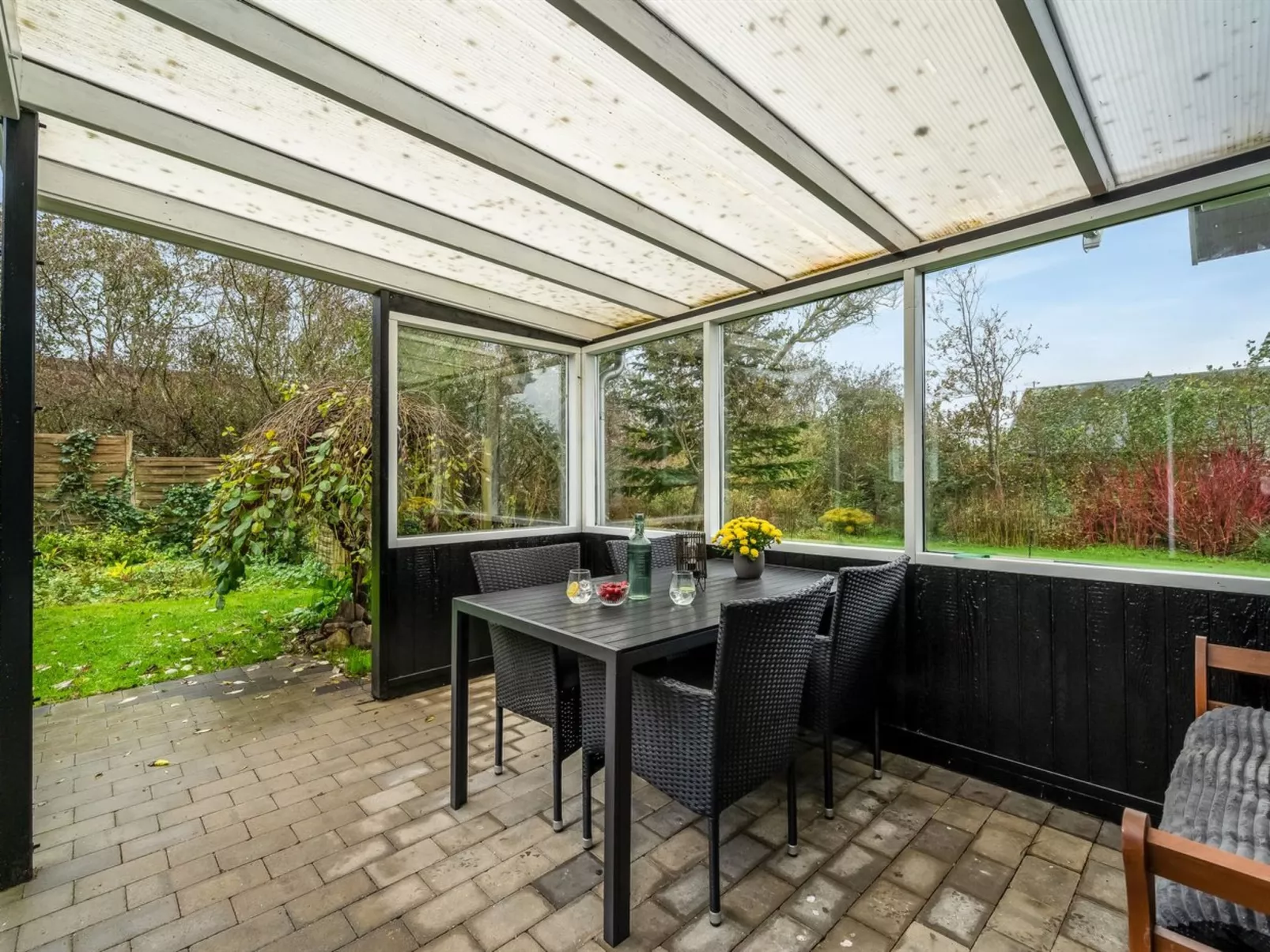 "Ensio" - 300m to the fjord-Buiten