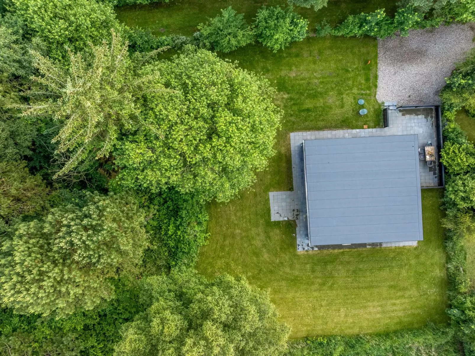 "Scalli" - 1.5km to the fjord-Buiten