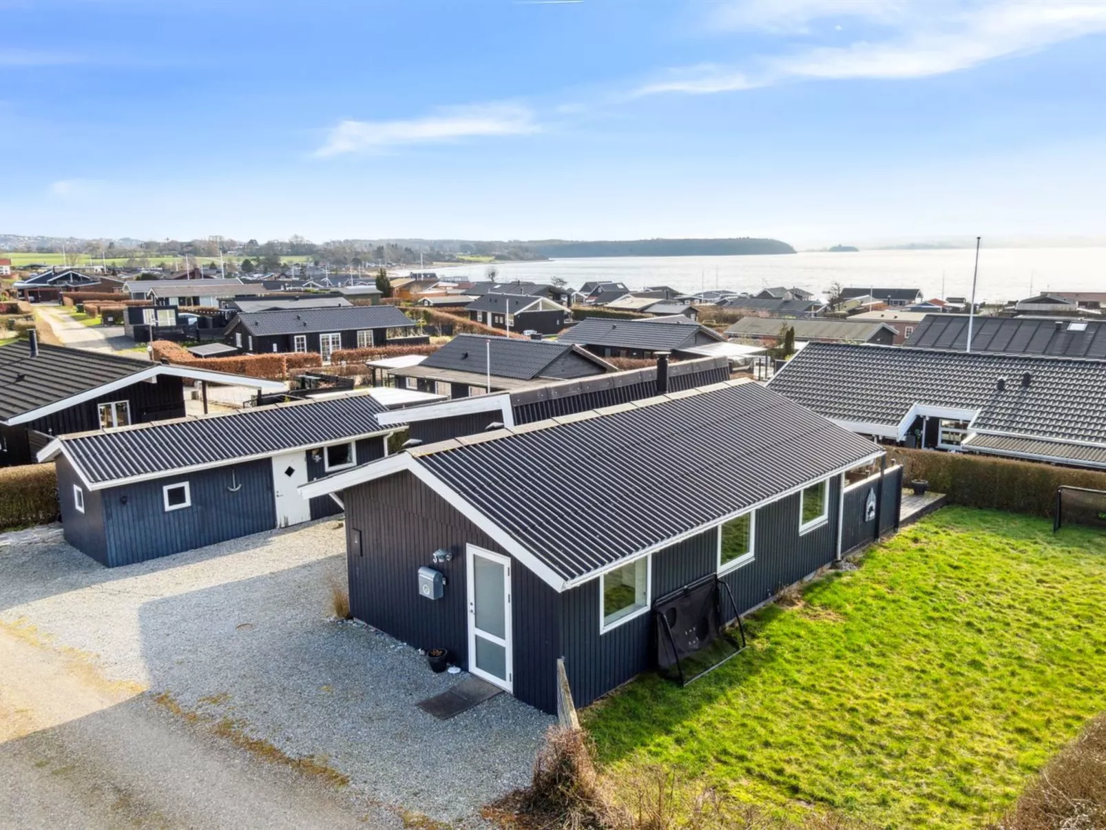 "Gyrid" - 150m from the sea-Buiten