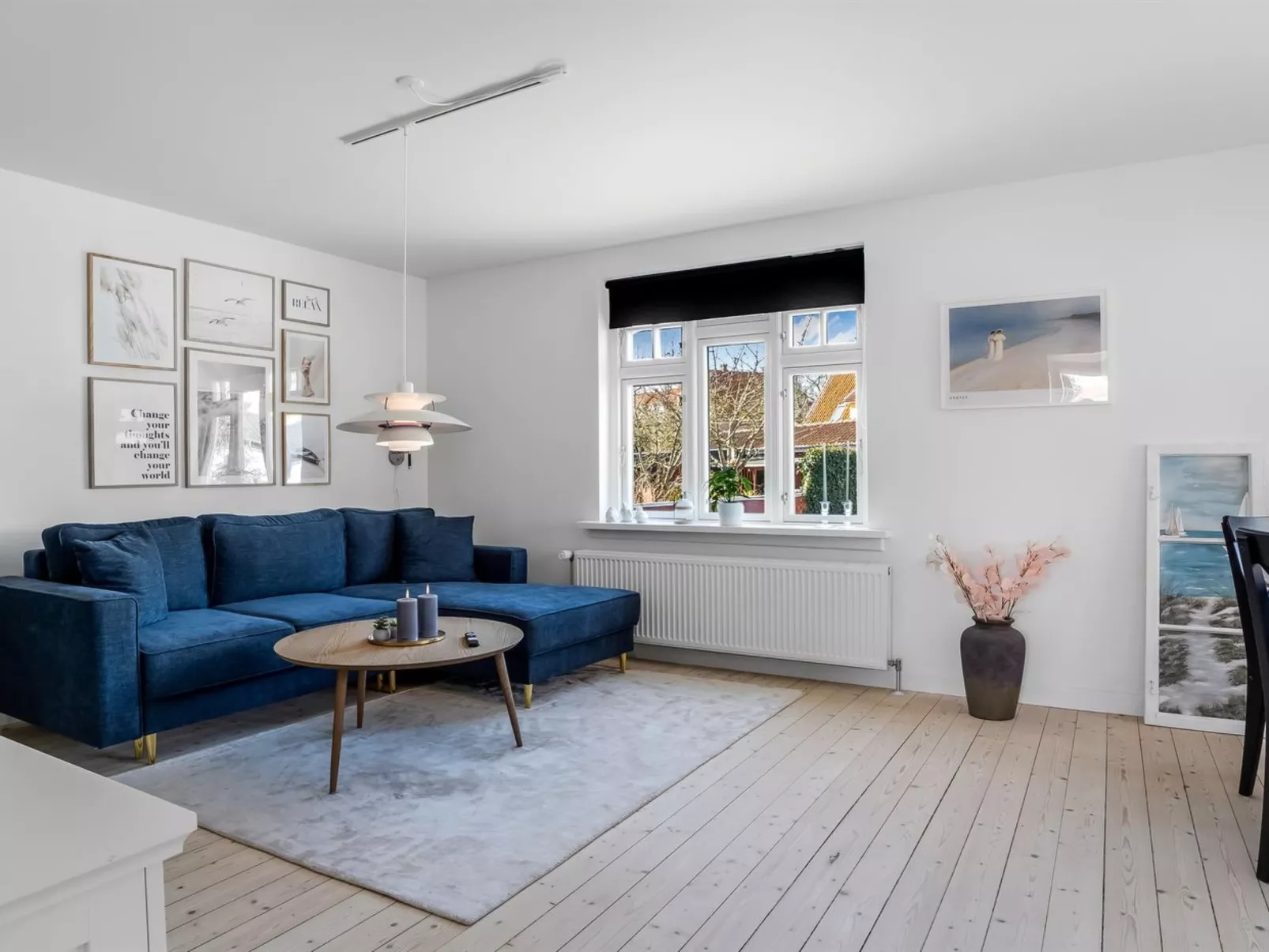 "Yorick" - 300m from the sea-Binnen