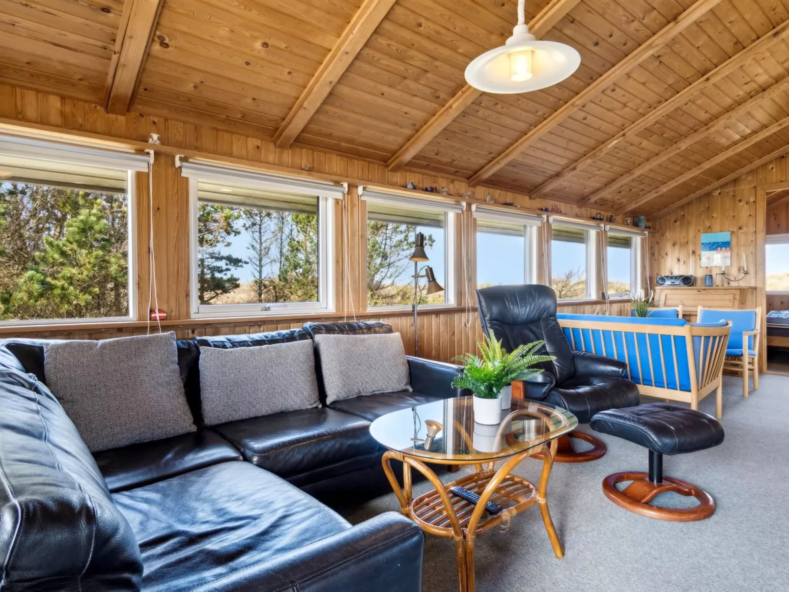 "Hunlef" - 1.7km from the sea-Binnen