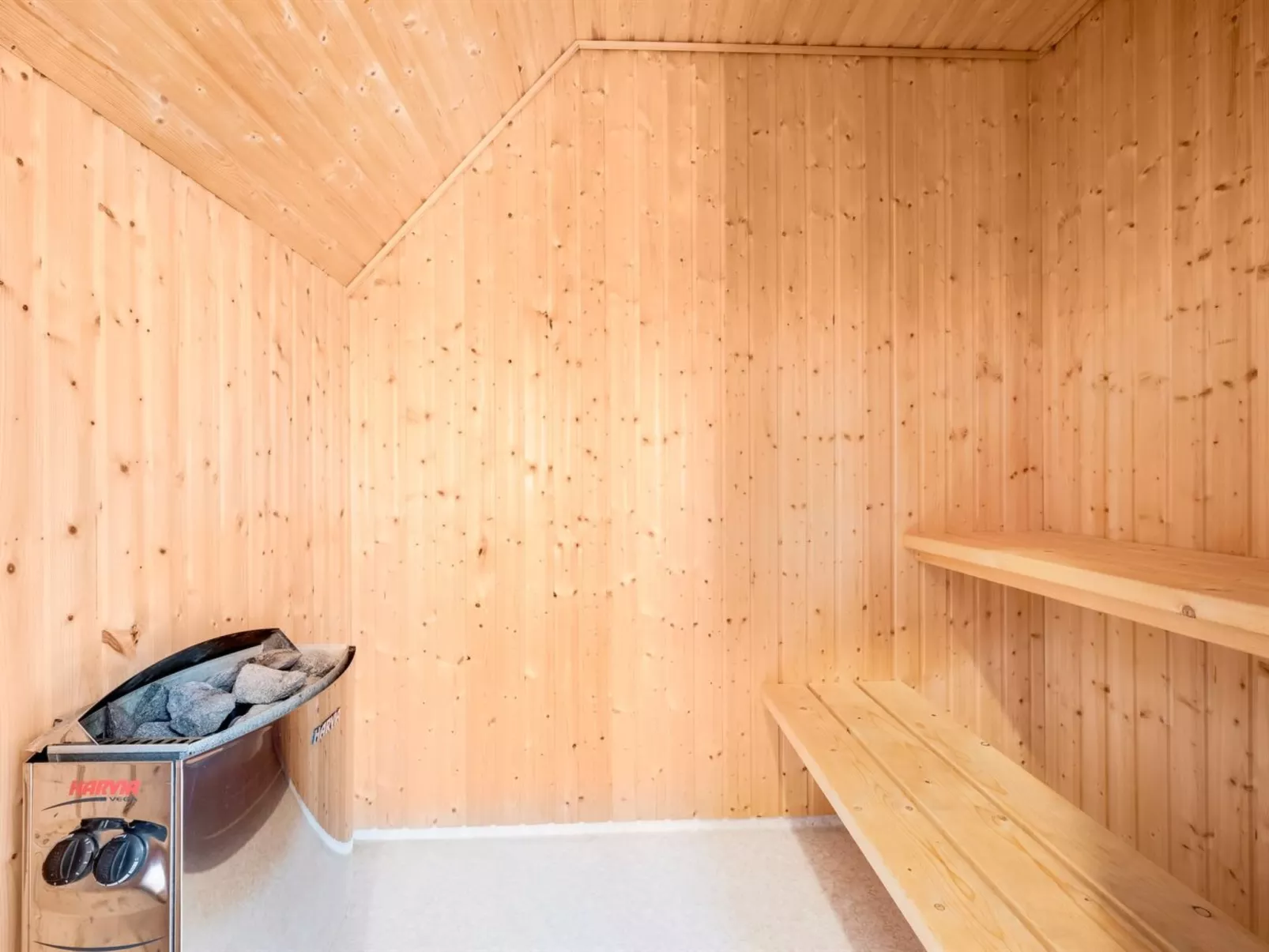 "Nafne" - 1.2km from the sea-Binnen