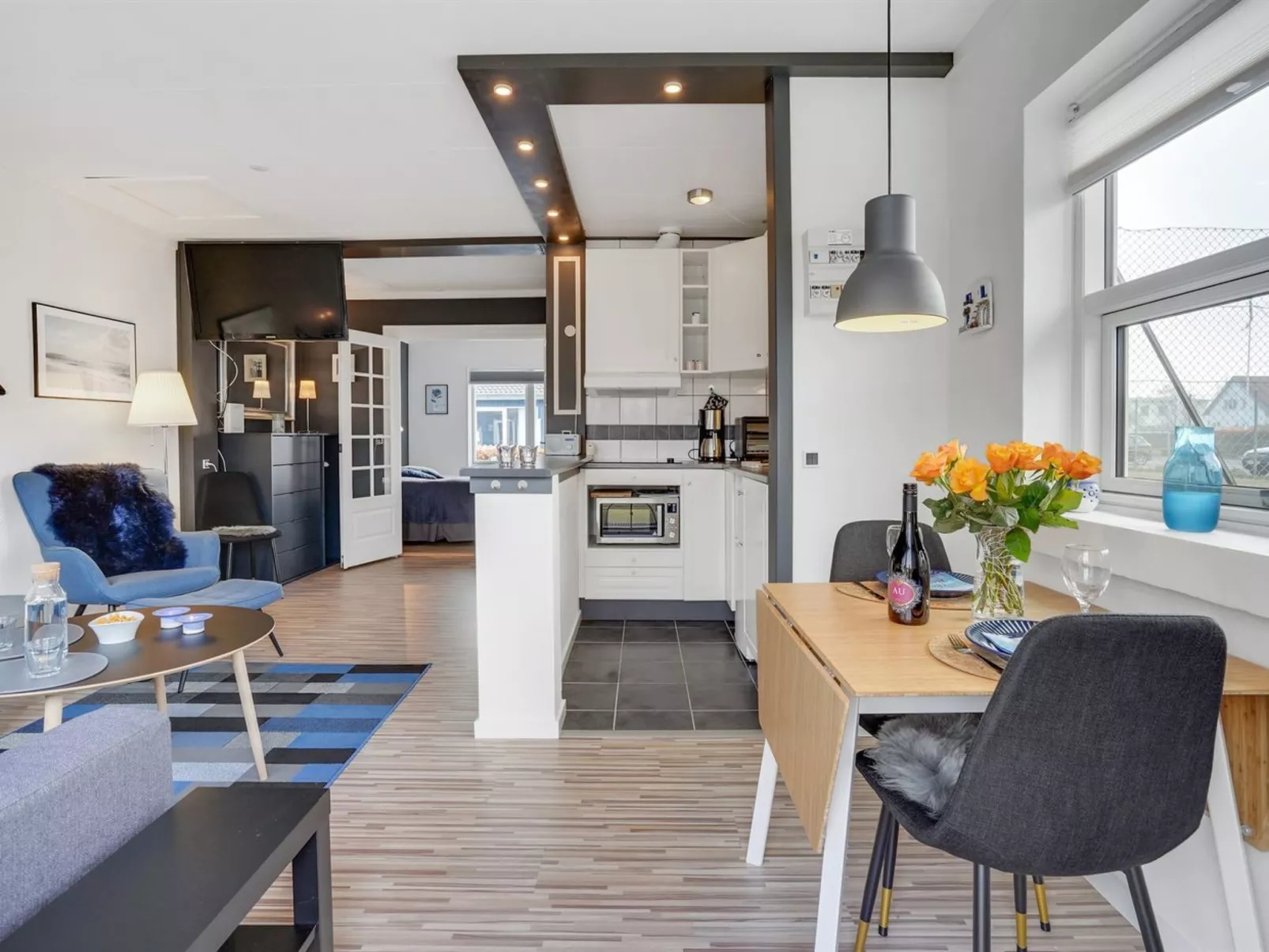 "Ala" - 80m from the sea-Binnen