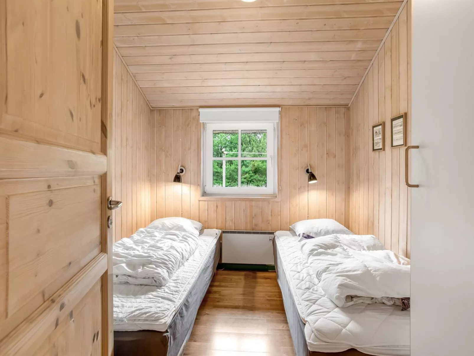 "Ronna" - 2.2km from the sea-Binnen