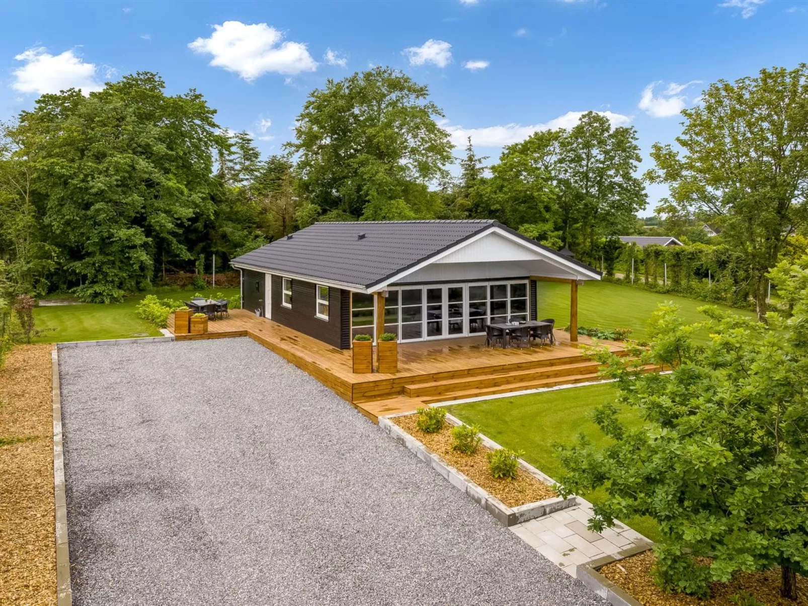 "Skip" - 300m to the fjord-Buiten