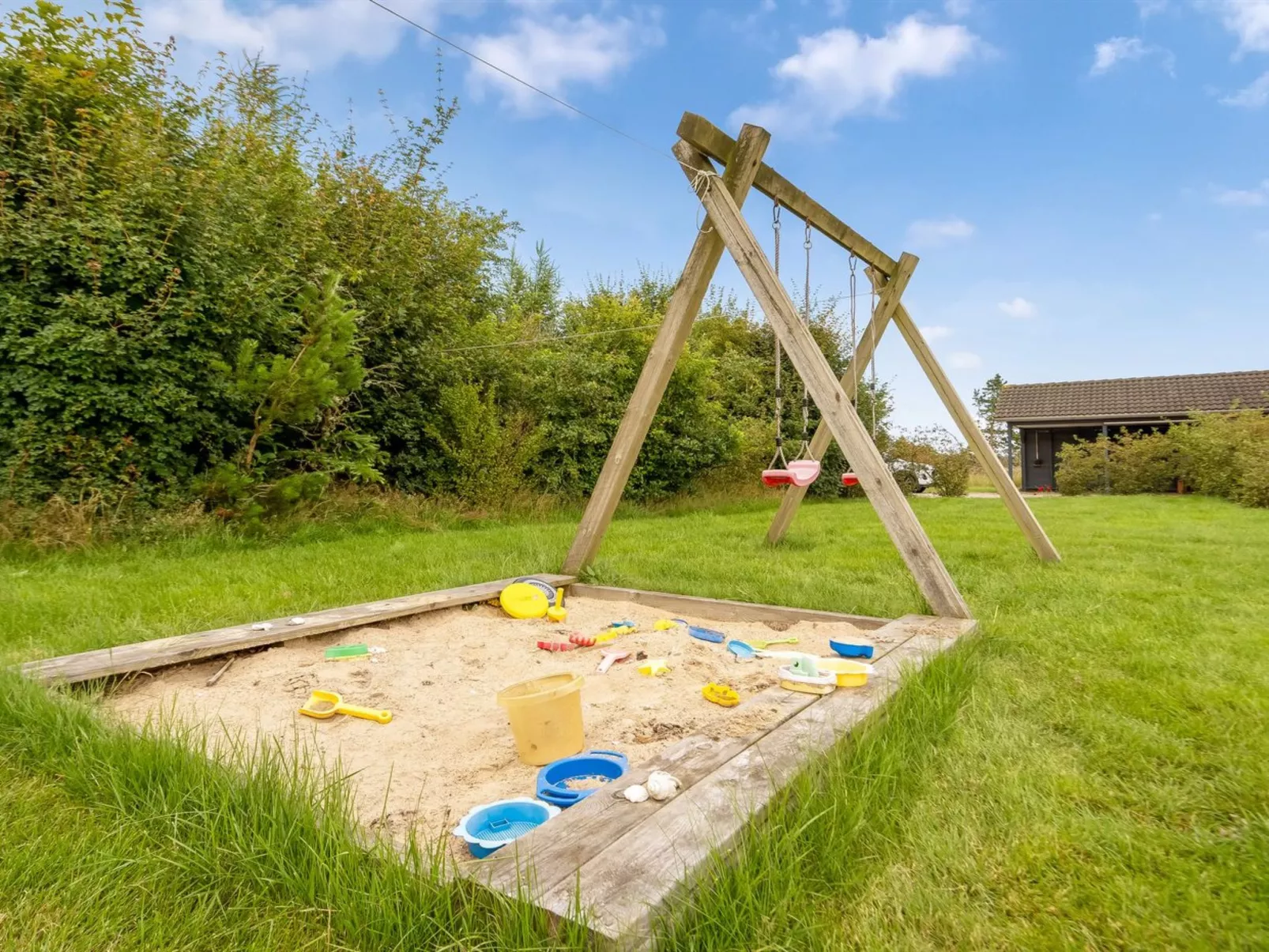 "Lari" - 600m from the sea-Buiten