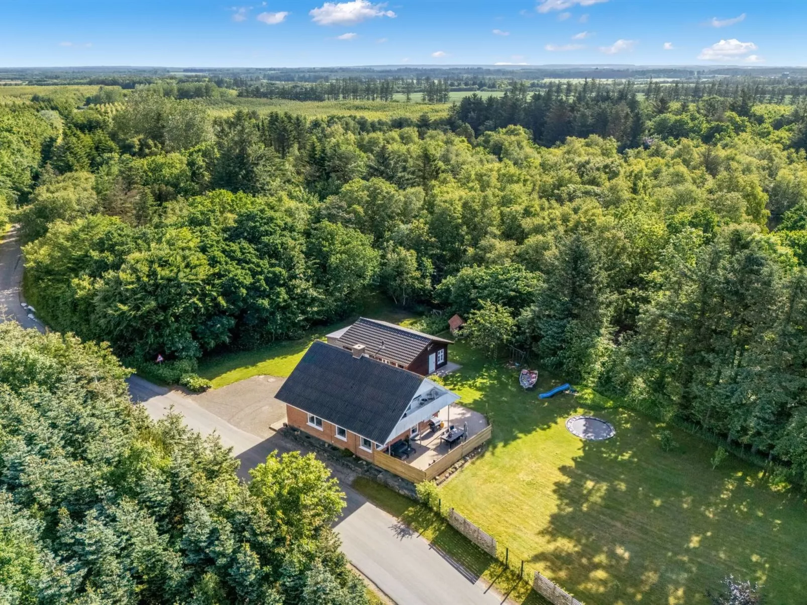 "Ditleif" - 8km to the fjord-Buiten