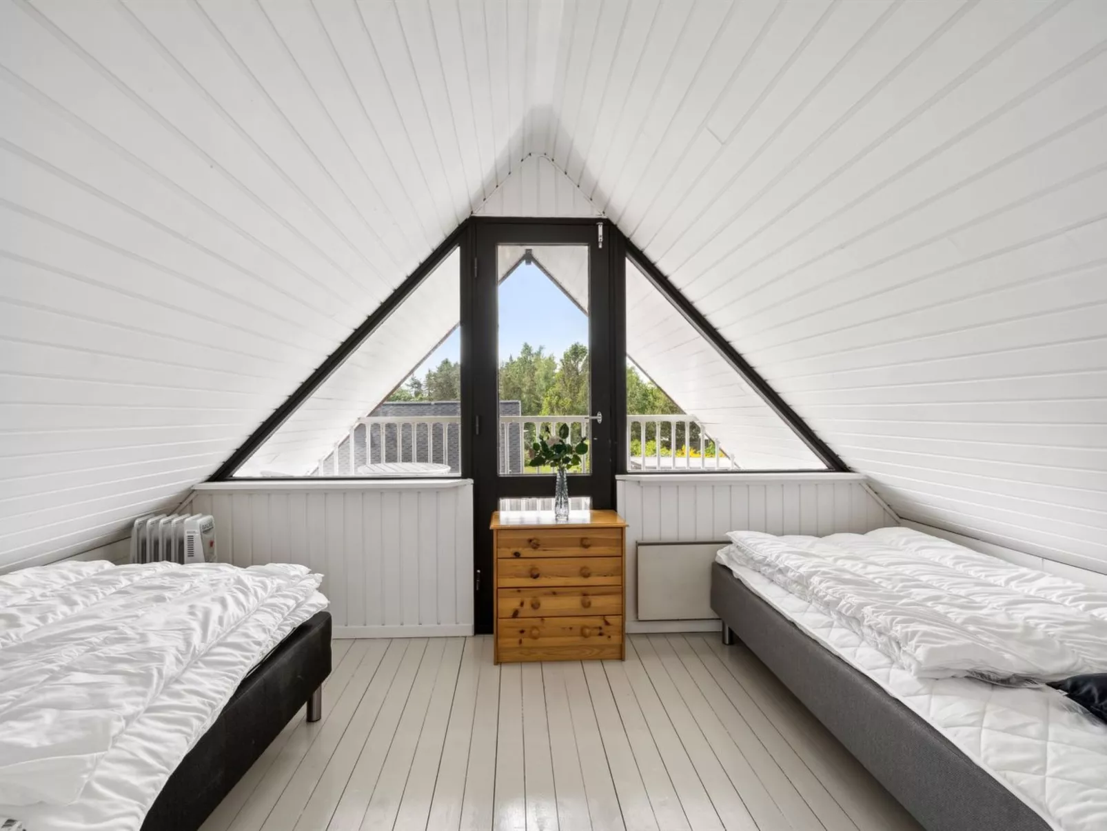 "Gunhilde" - 6km from the sea-Binnen