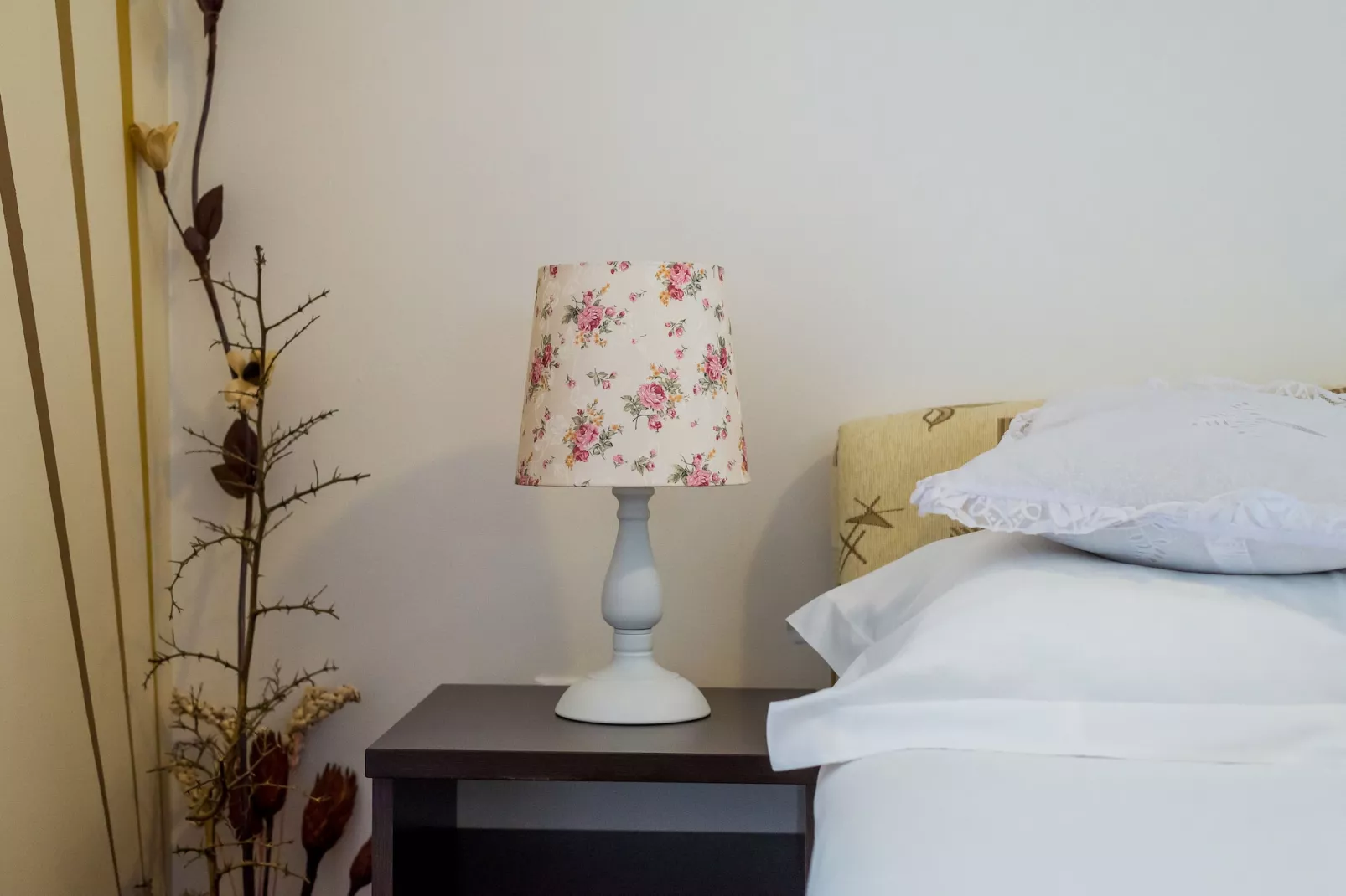 Apartments Aura - Comfort Studio Apartment 4 with shared swimming pool-Slaapkamer