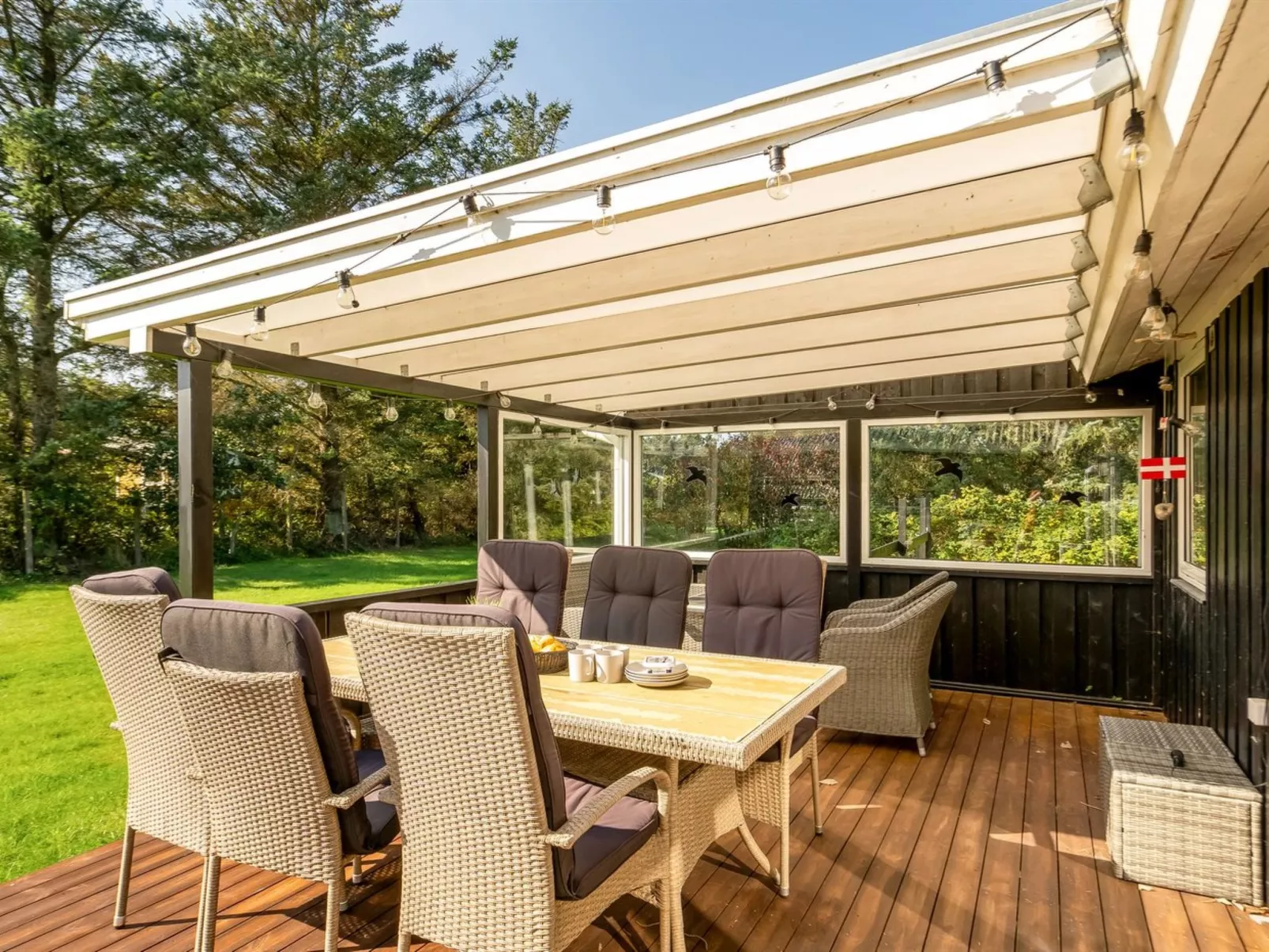 "Rajna" - 500m to the fjord-Buiten