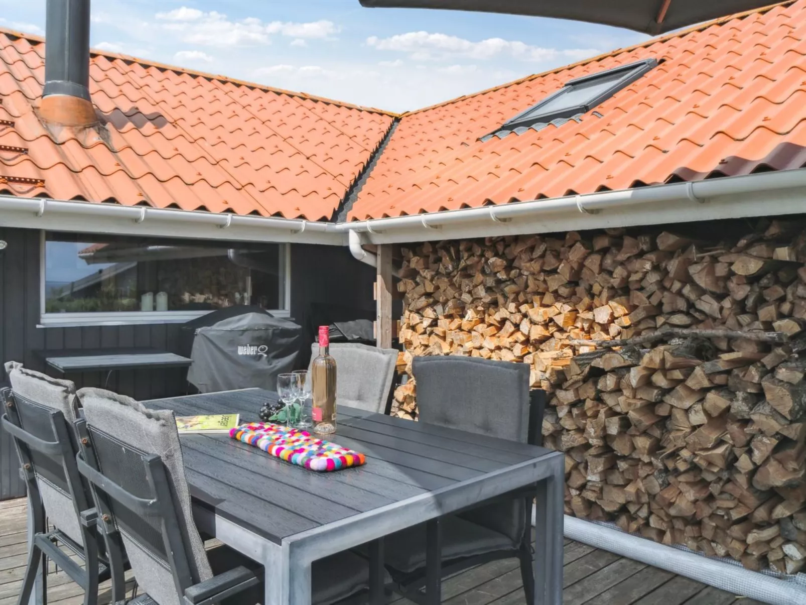 "Bessi" - 200m from the sea-Buiten