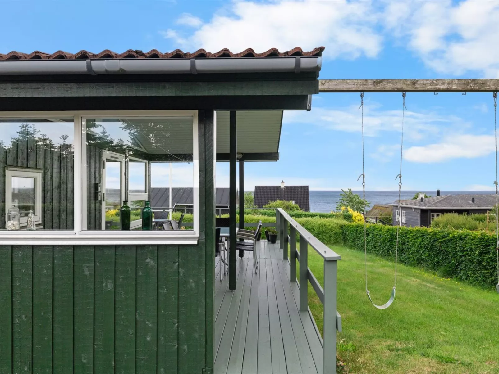 "Slava" - 75m from the sea-Buiten