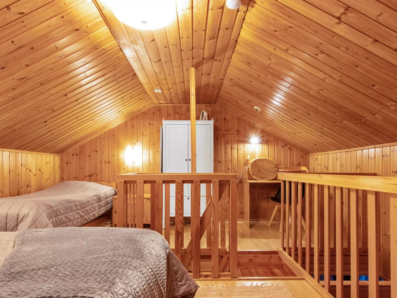 Ylläskarpalo 3 päätyhuoneisto-Binnen