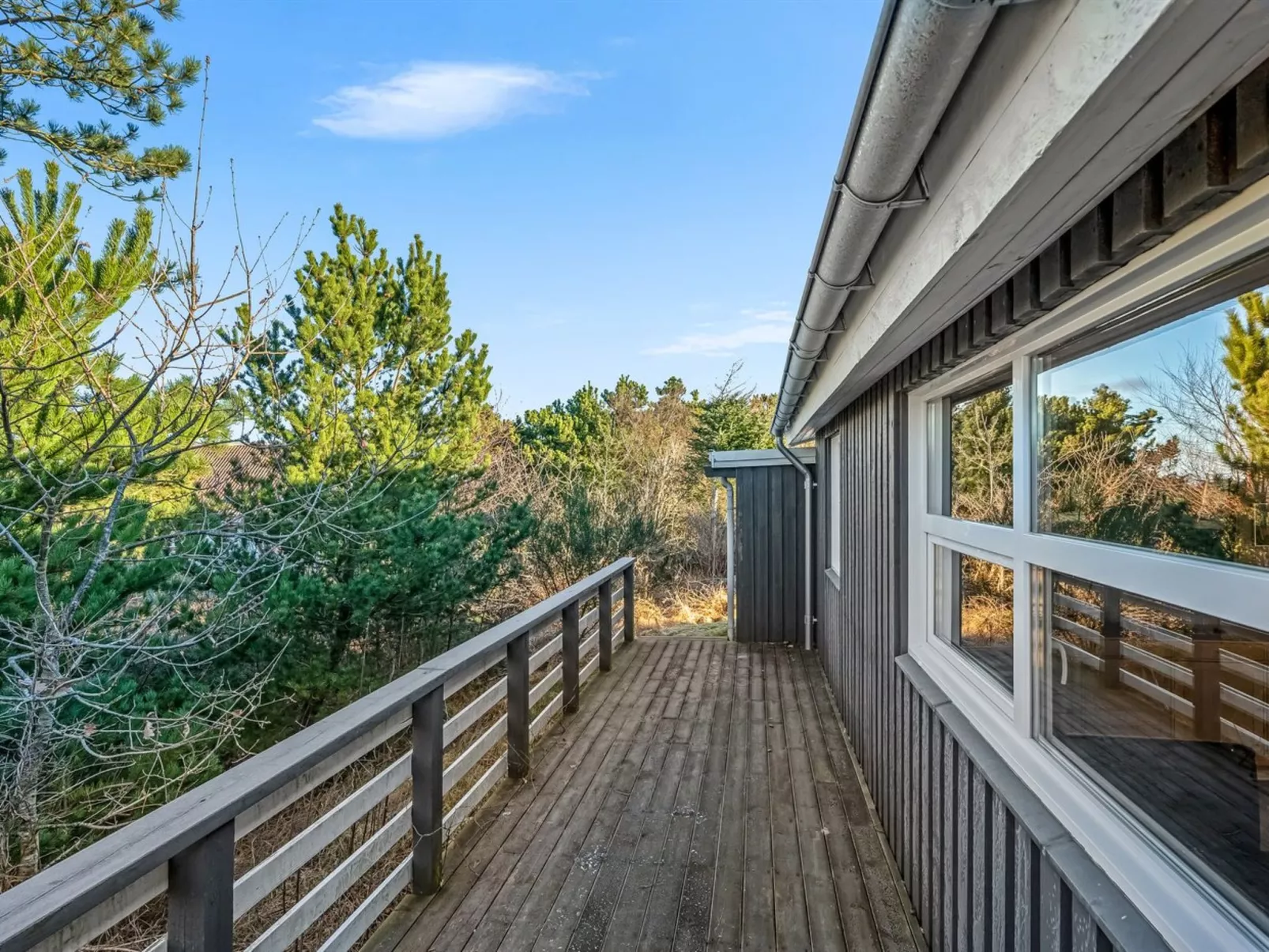 "Elsabet" - 700m to the fjord-Buiten