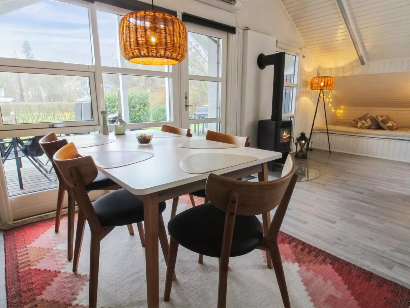 "Rosalie" - 29km from the sea-Binnen