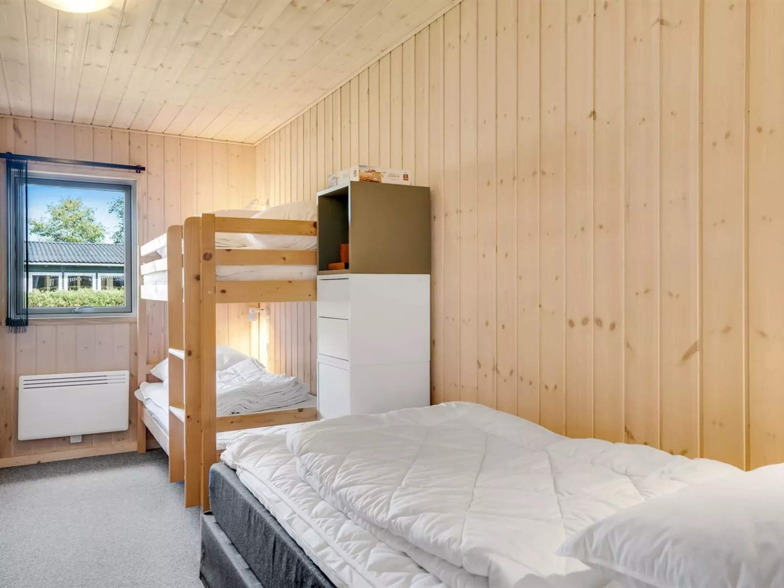 "Helma" - 500m to the fjord-Binnen