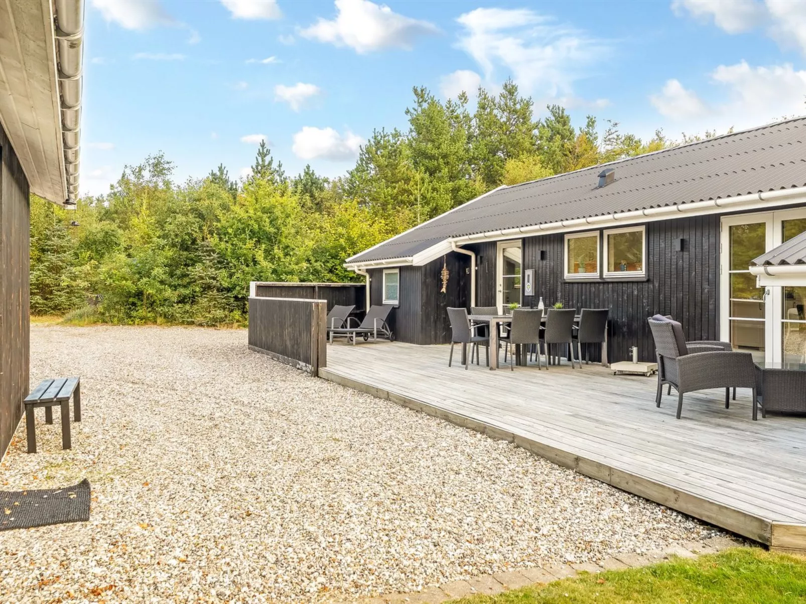 "Onni" - 2.3km from the sea-Buiten