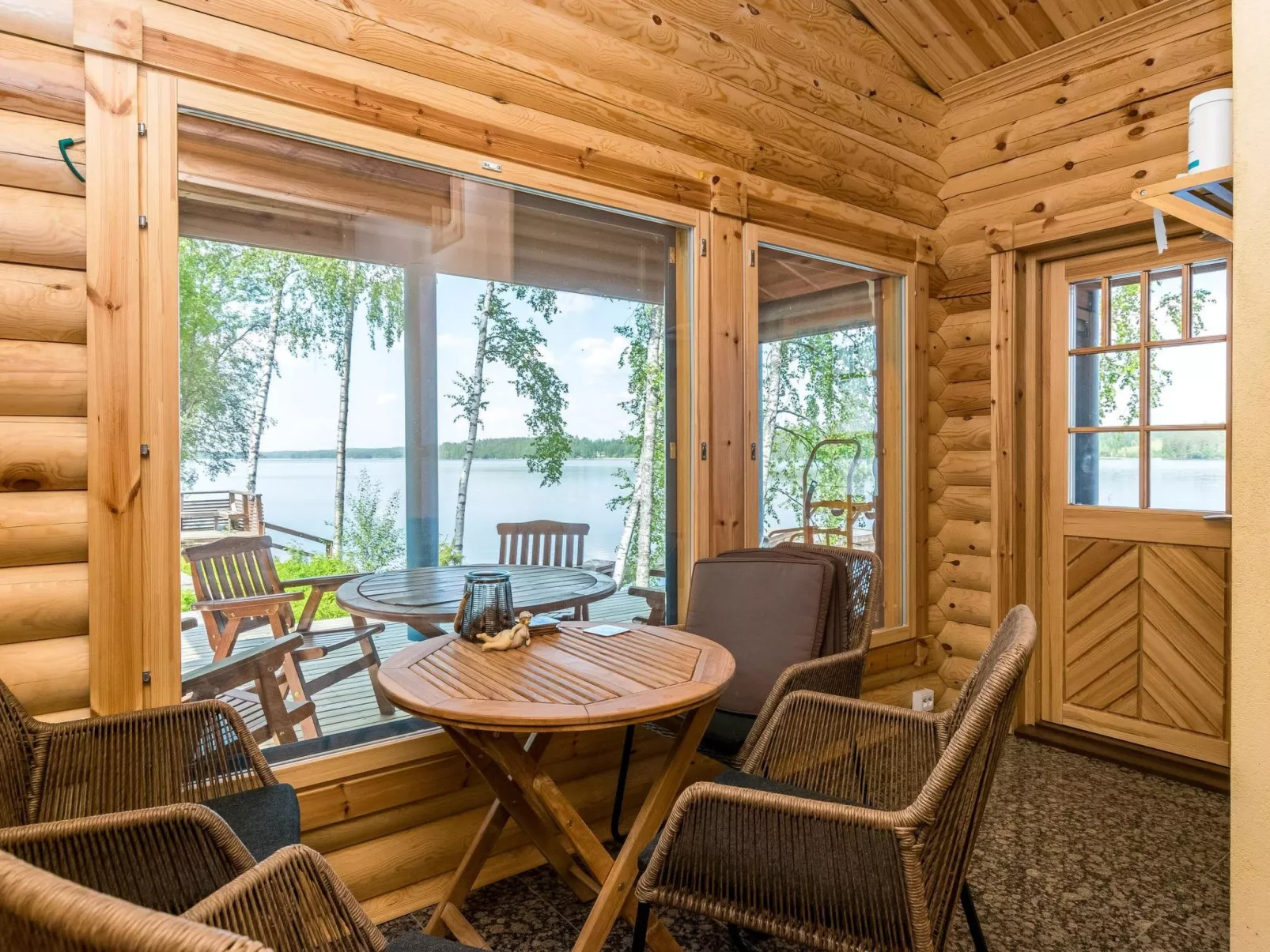 Villa kotikoivu-Binnen