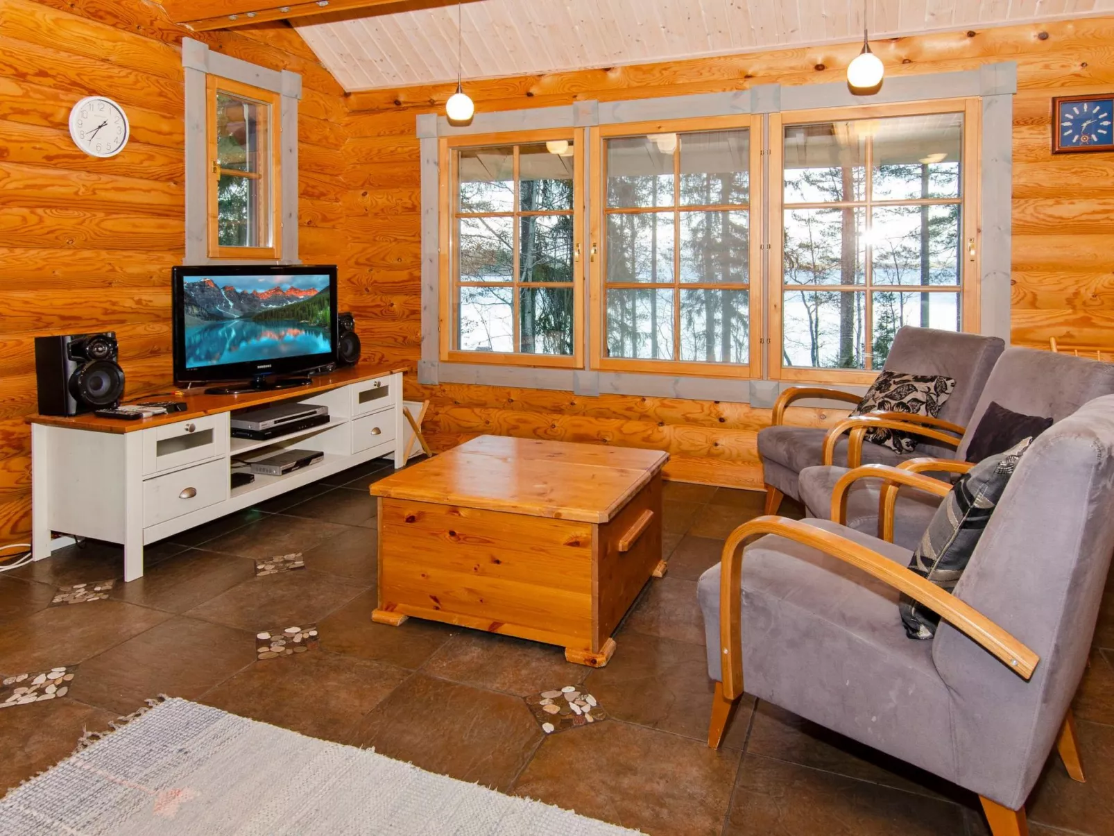 Amero purnu 3-Binnen