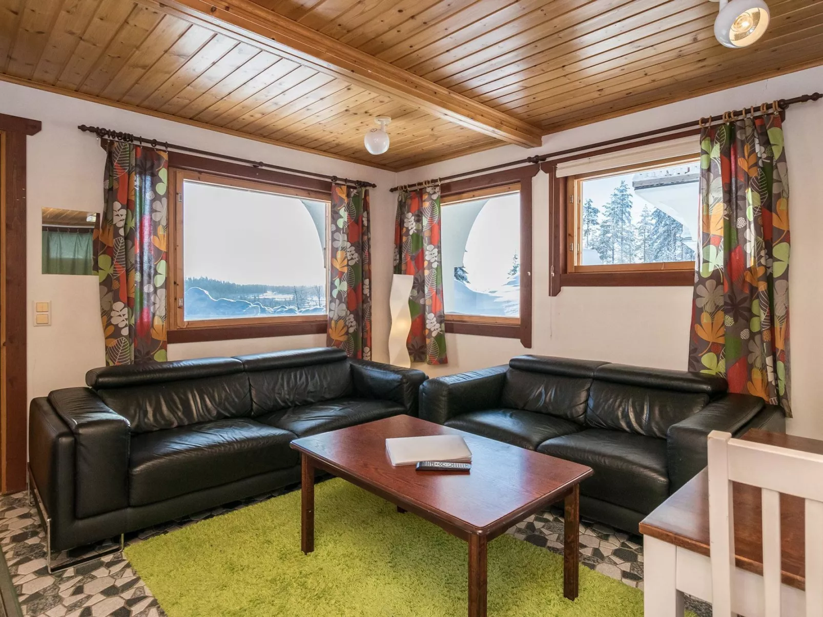 Alppikylä 3b paritalo-Binnen