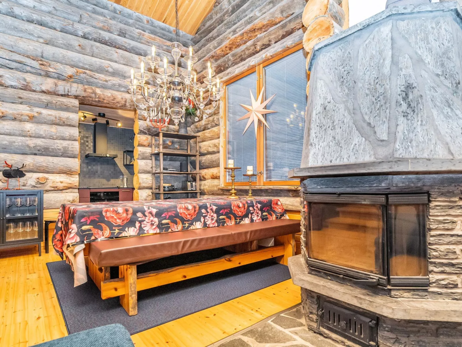 Ruka-rokova 2-Binnen