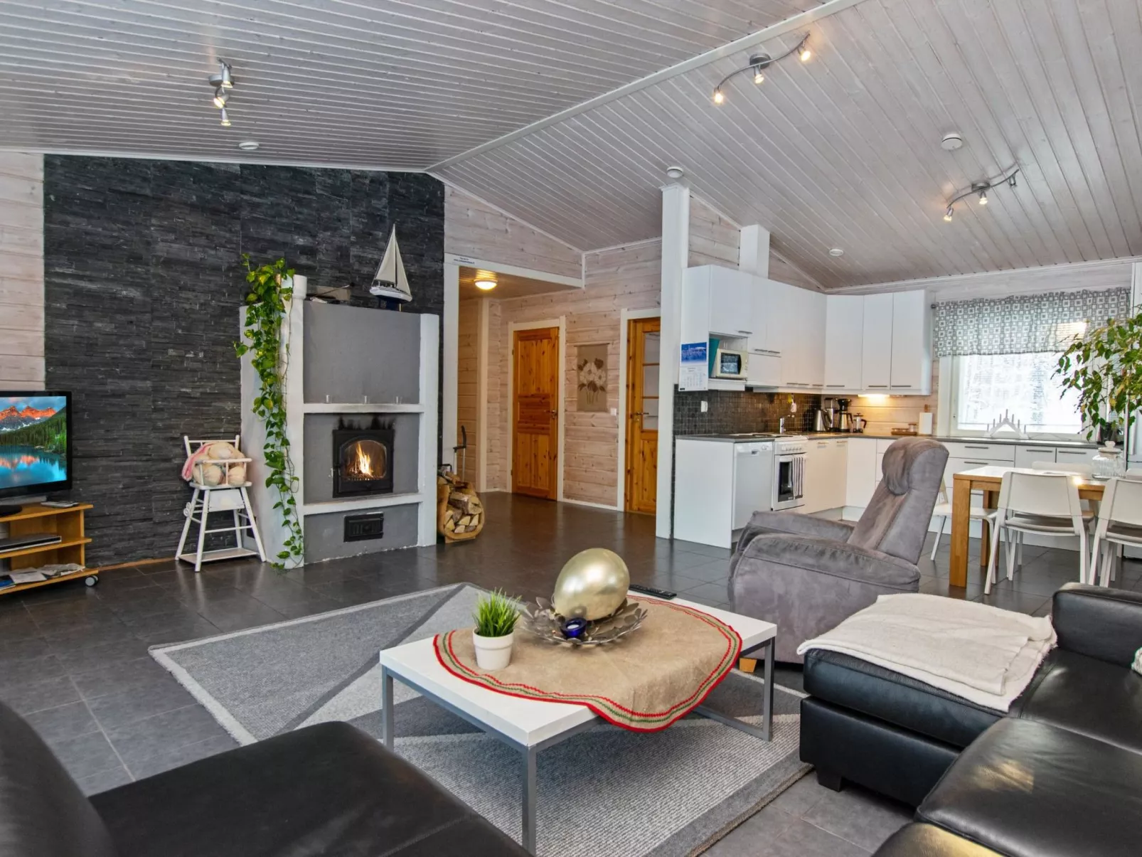 Hot pool cottage laurinranta-Binnen