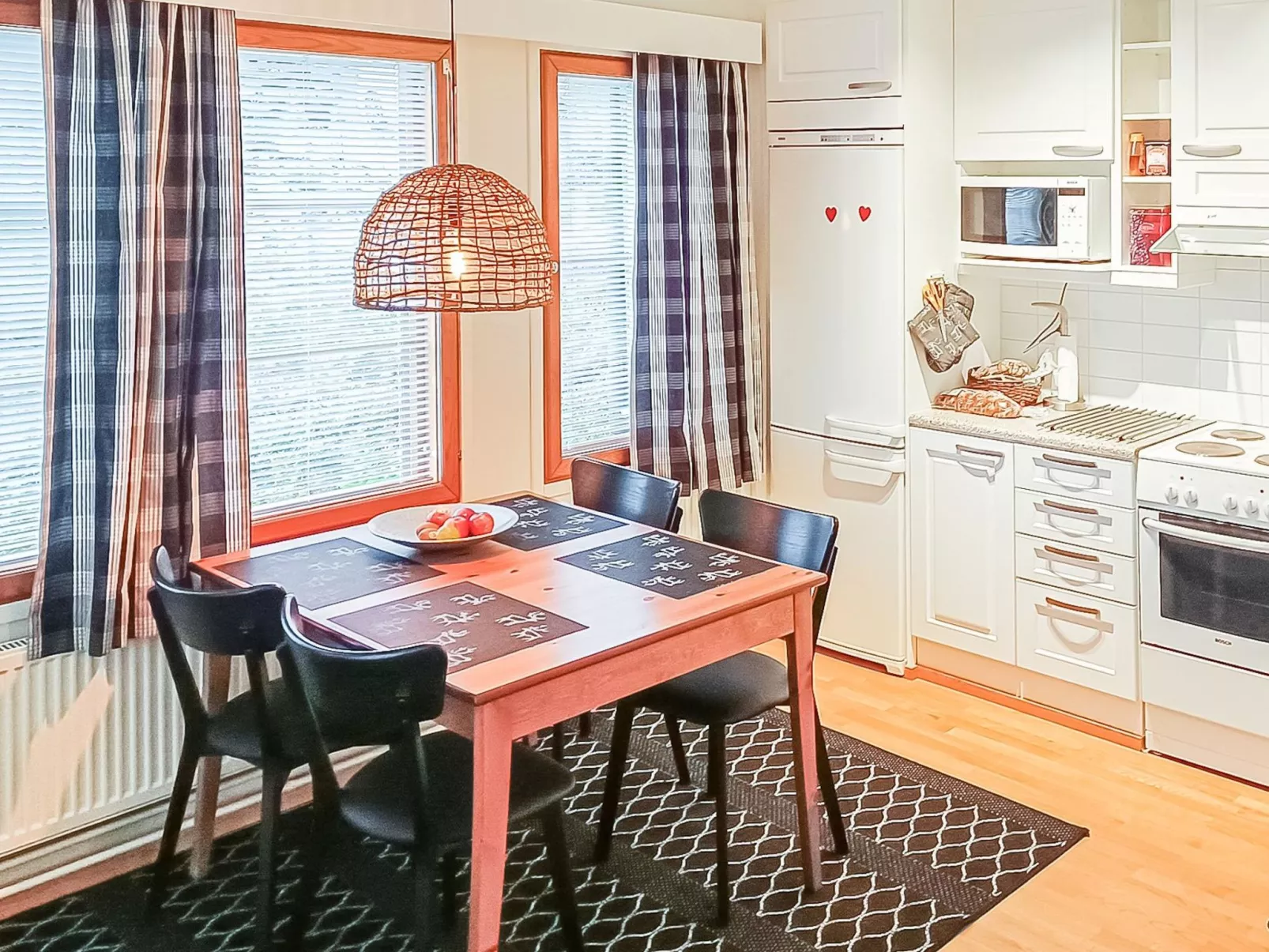 Karhunvartijan pirtti c 2-Binnen