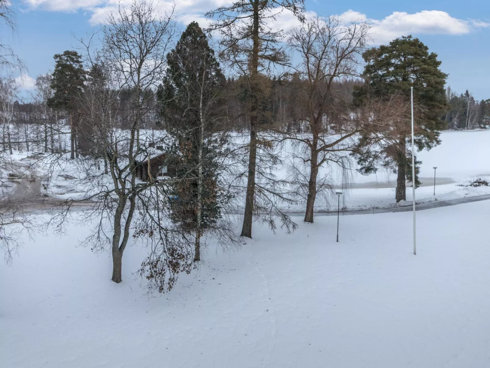 Kylpylä-hotelli, huone 448-Binnen