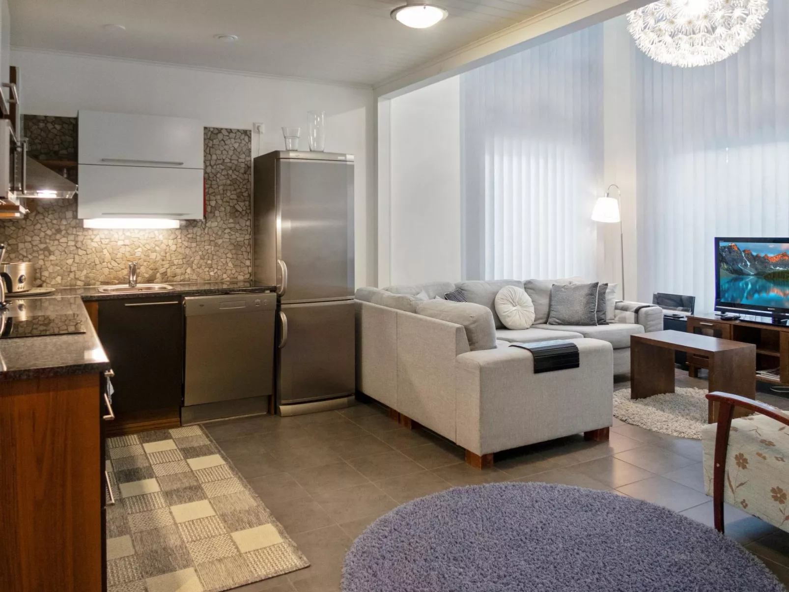 Vuokatinlampi 7 a-Binnen