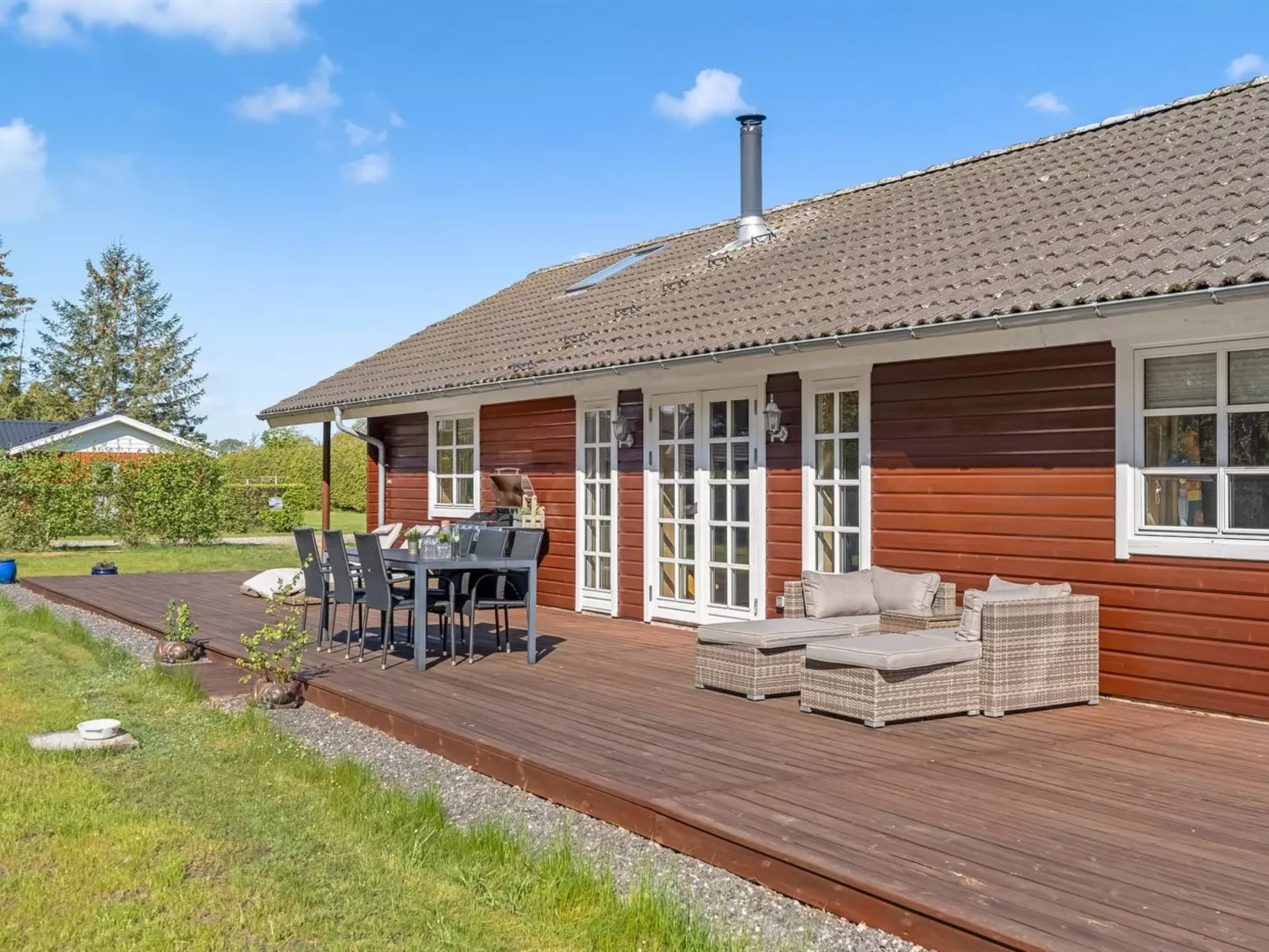 "Elsabet" - 600m to the fjord-Buiten