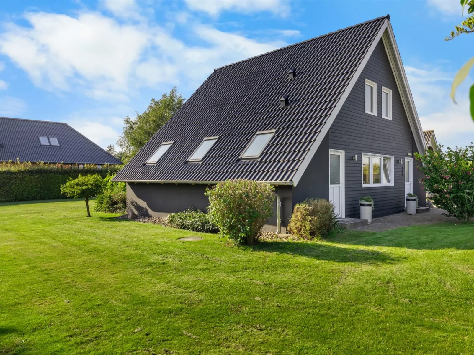 "Begitte" - 200m from the sea-Buiten