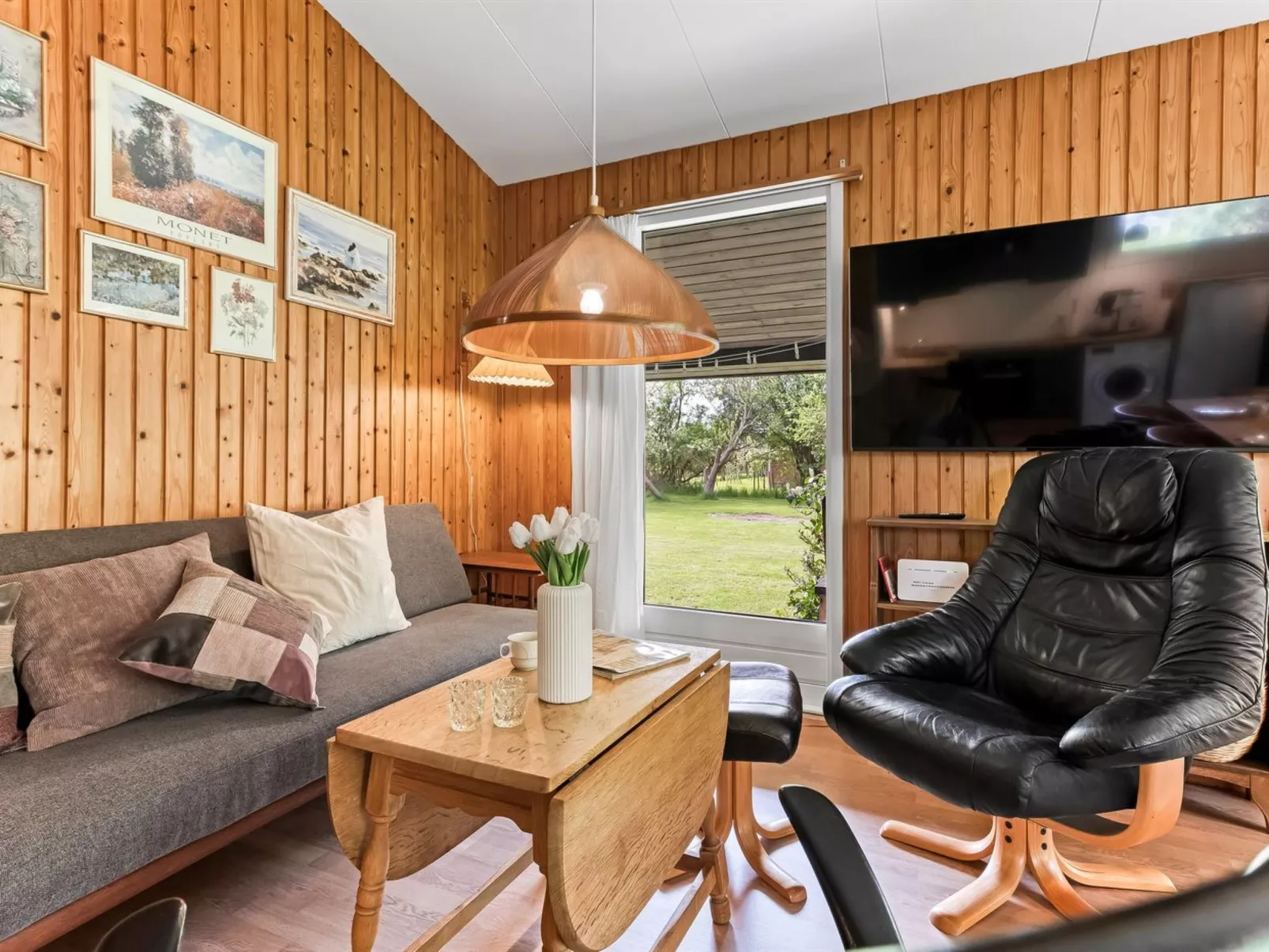 "Rikkart" - 400m from the sea-Binnen