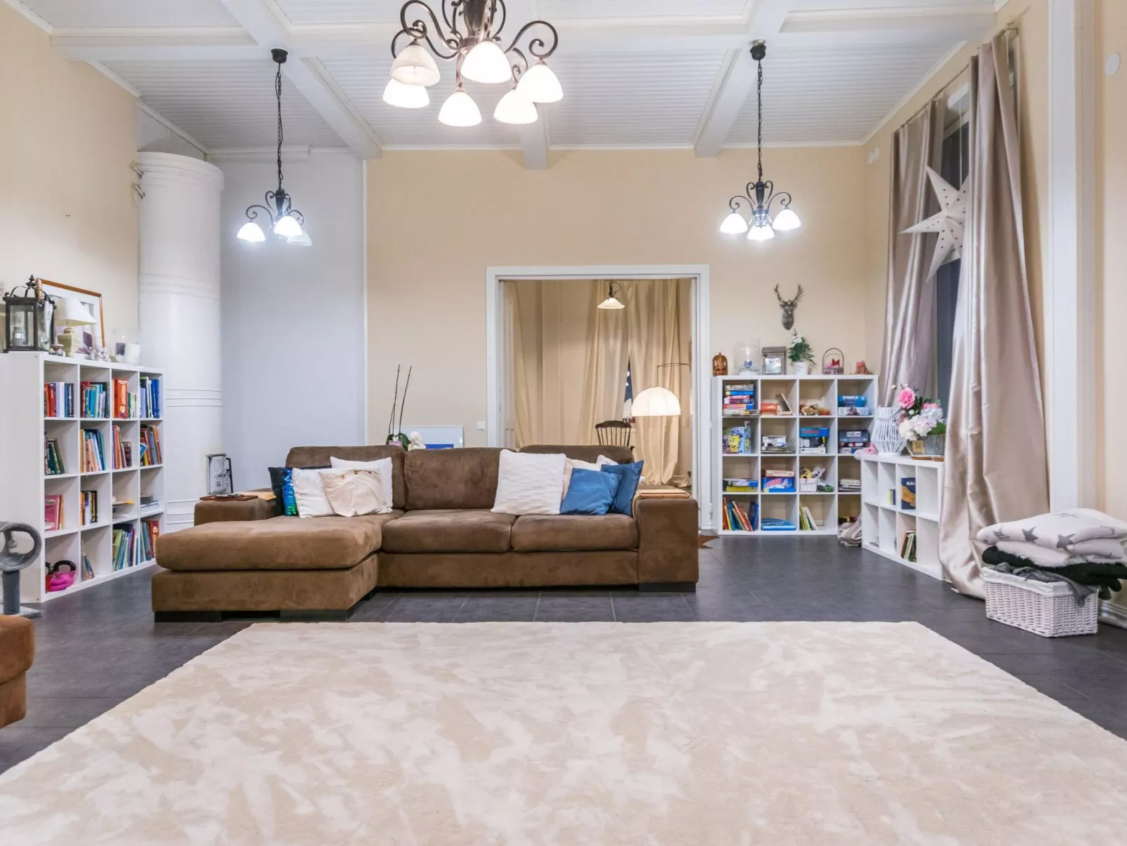 Vilppulan huvila-Binnen