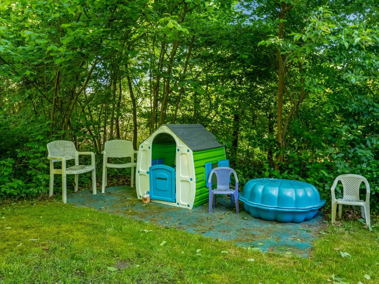 "Tenaya" - 200m to the fjord-Buiten