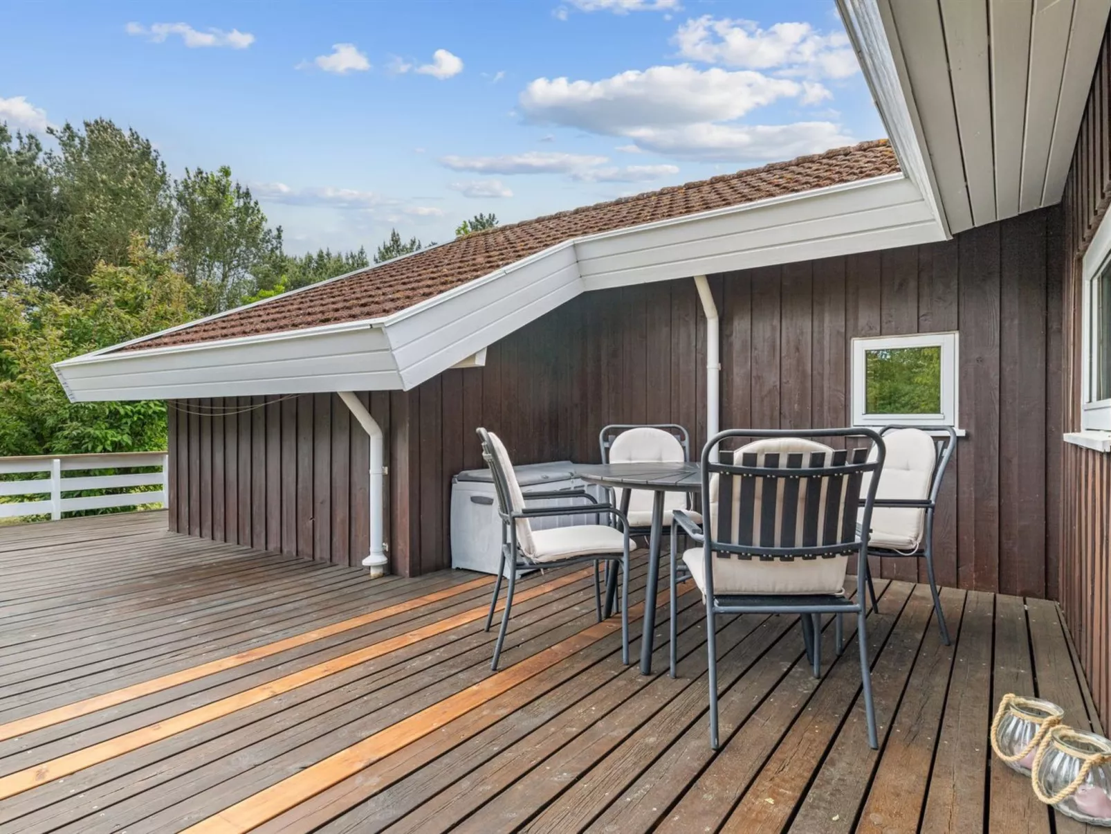 "Hennrik" - 240m from the sea-Buiten