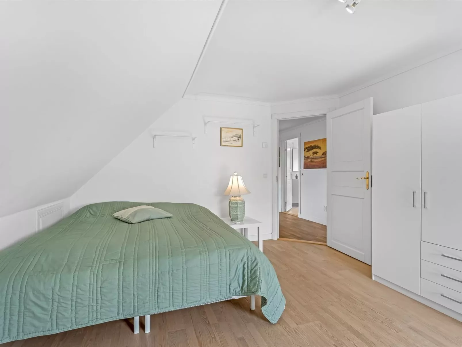 "Brimi" - 300m from the sea-Binnen