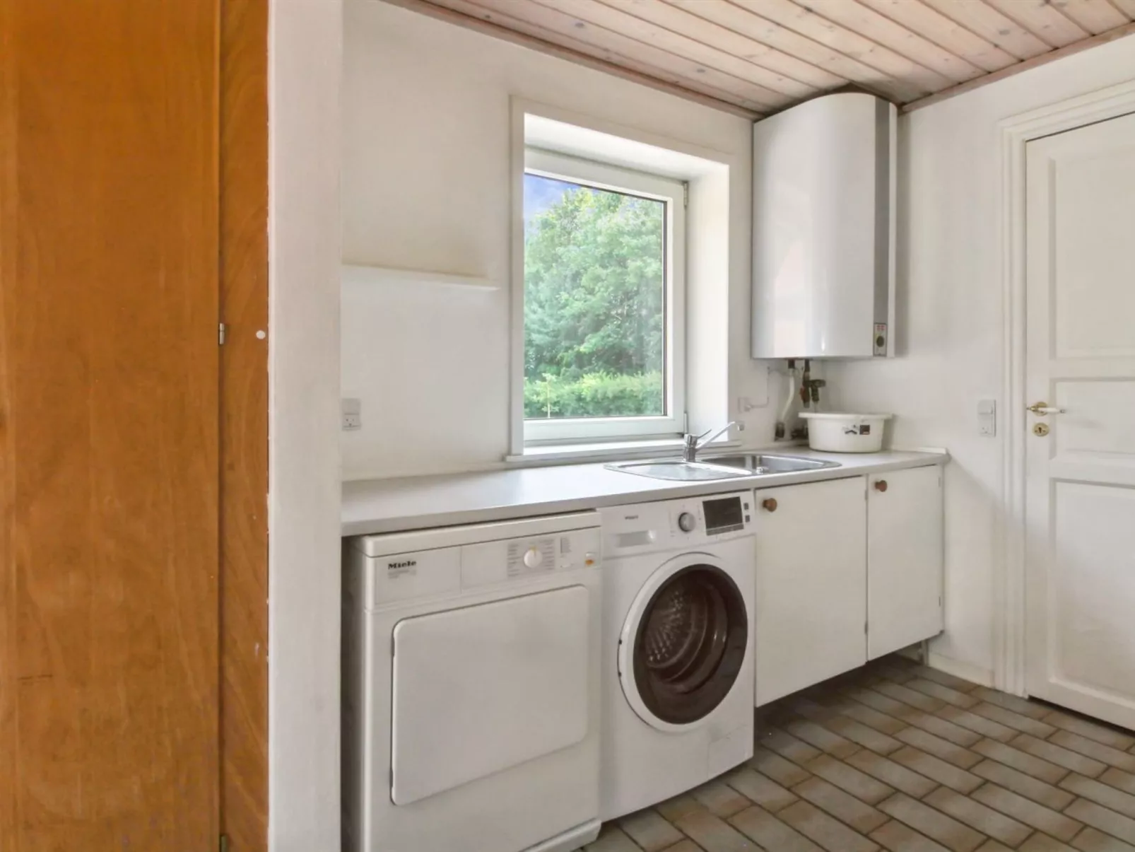 "Josefiina" - 22km from the sea-Binnen