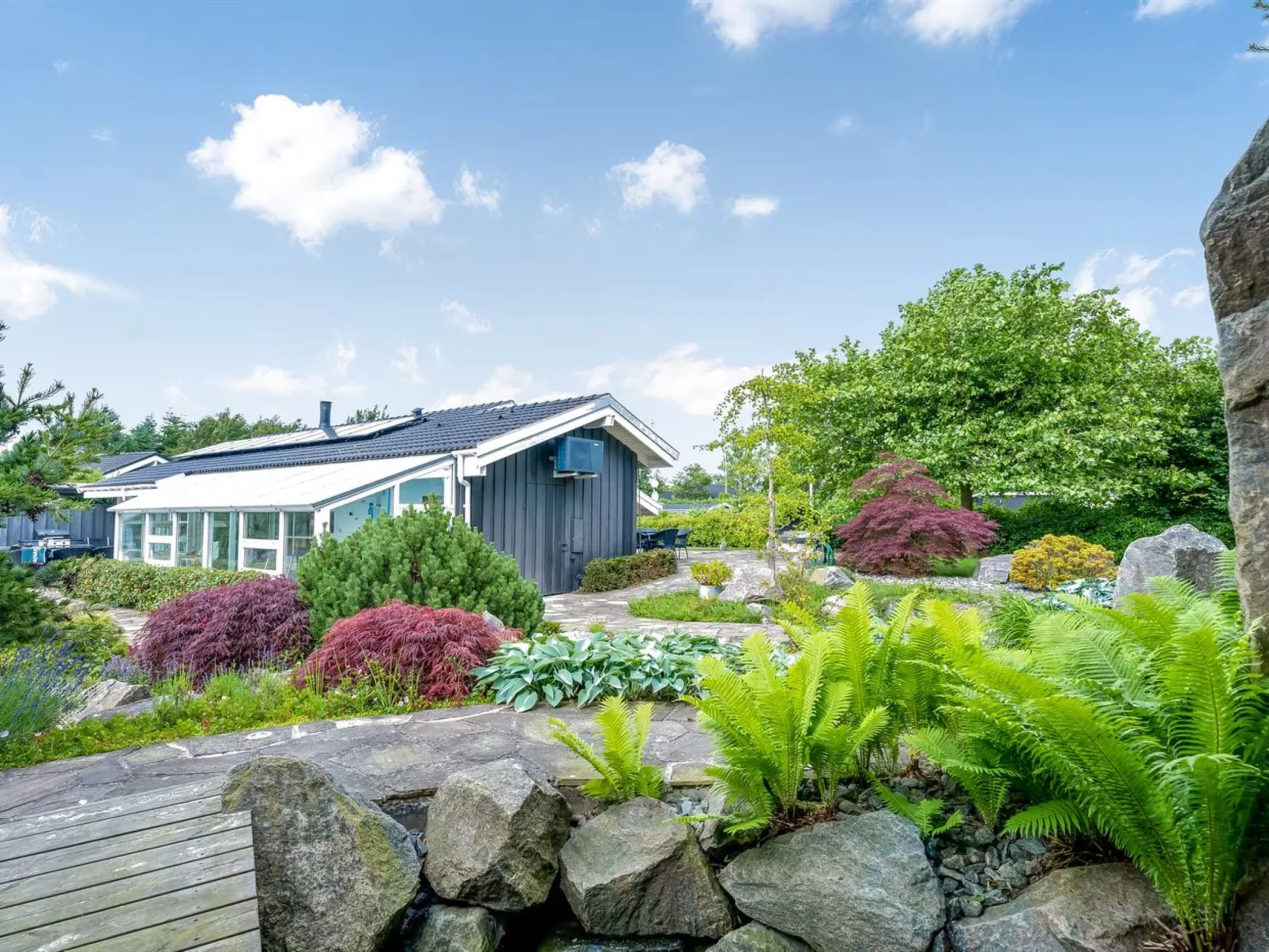 "Ellie" - 700m from the sea-Buiten