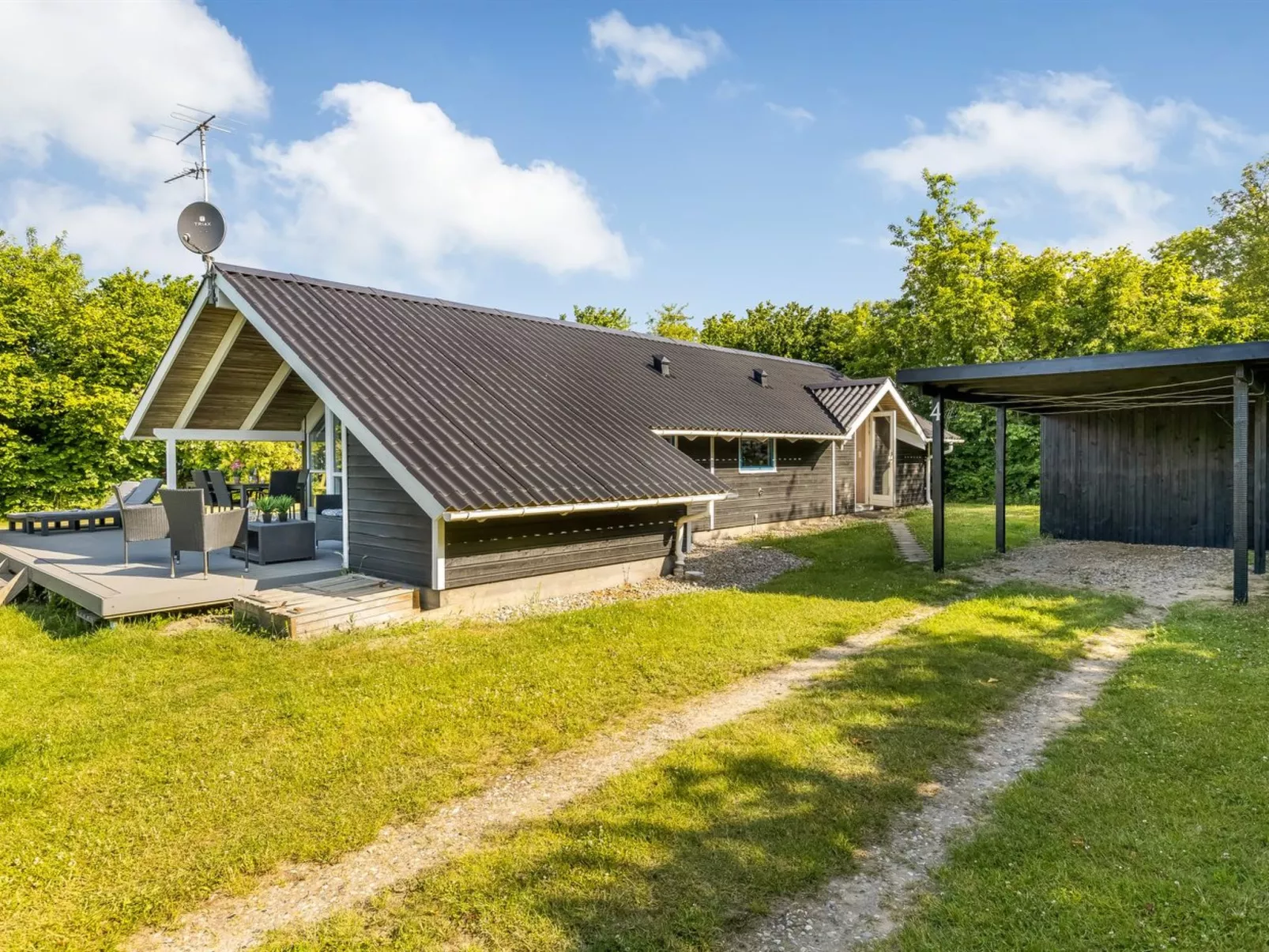 "Kai" - 400m from the sea-Buiten