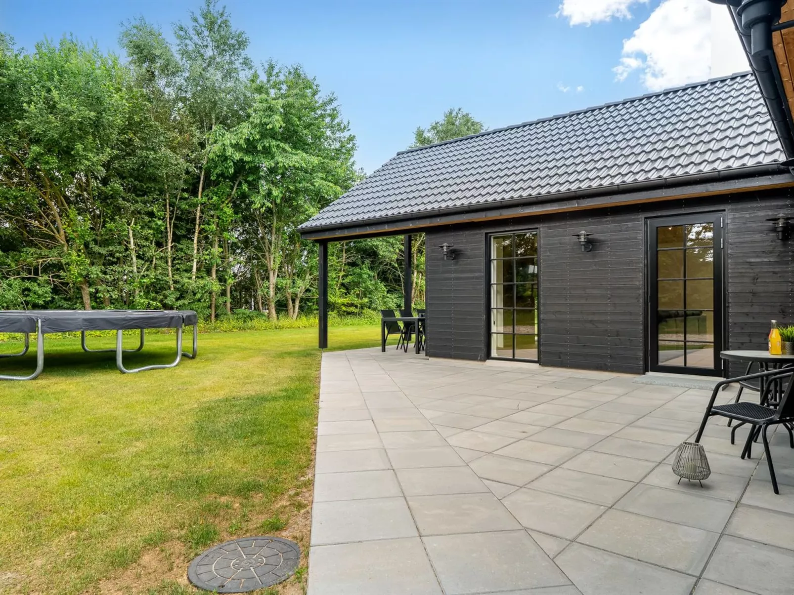 "Osa" -  from the sea-Buiten