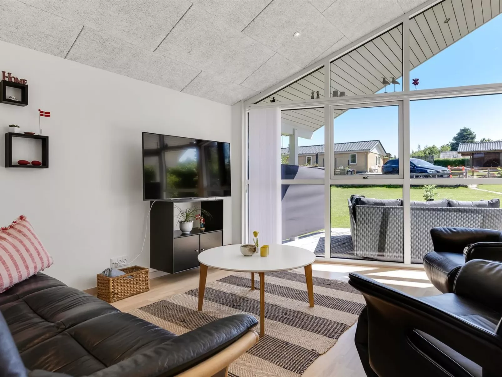 "Alfwin" - 300m from the sea-Binnen