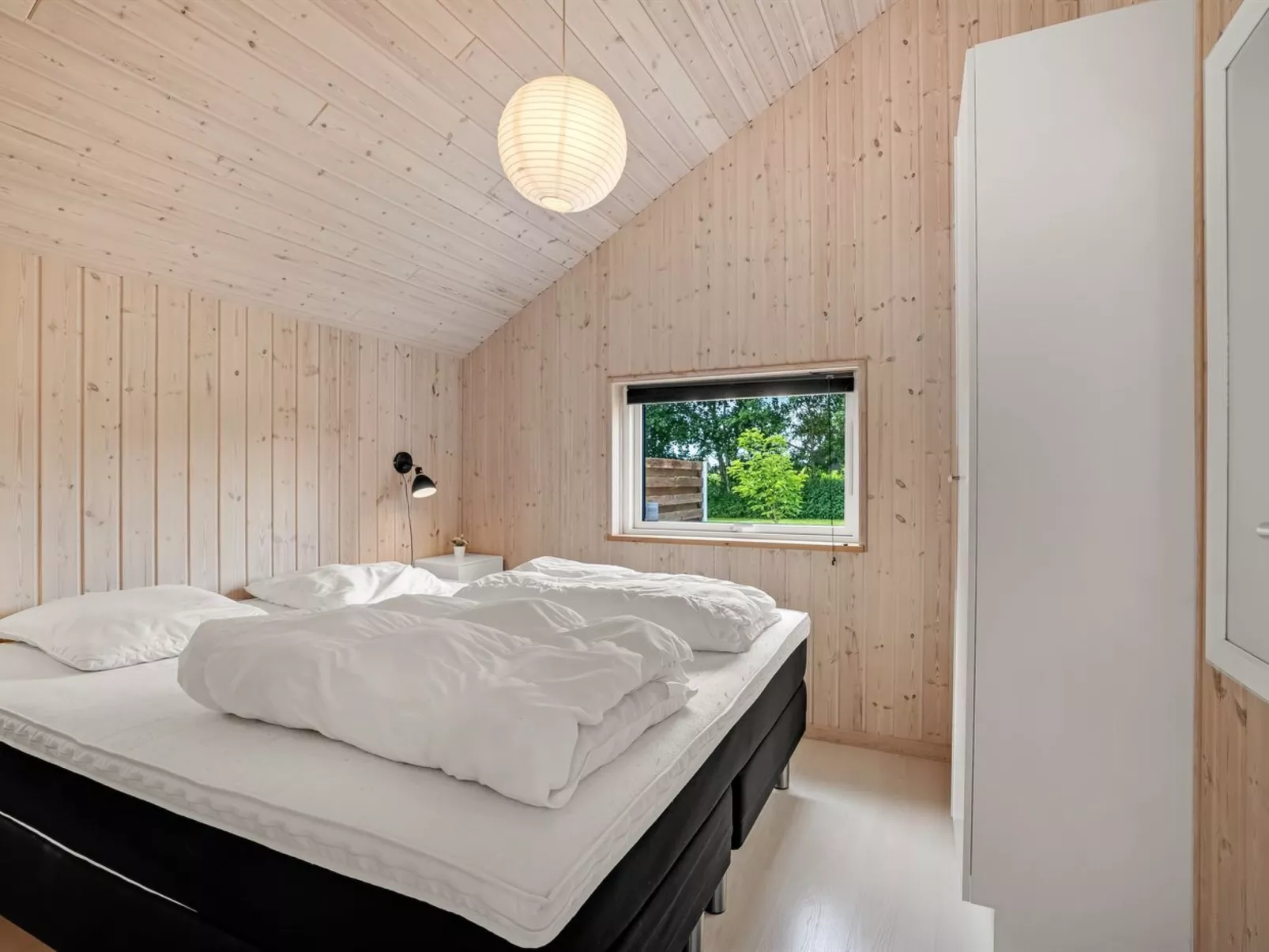 "Mika" - 800m from the sea-Binnen