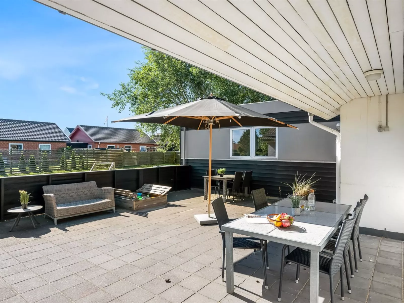 "Guthbrand" - 1.3km from the sea-Buiten