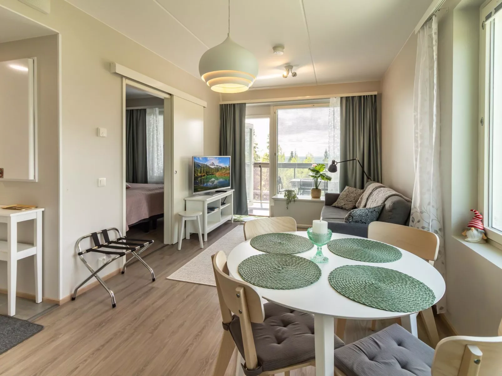 Aurinkorinne 1 as 24